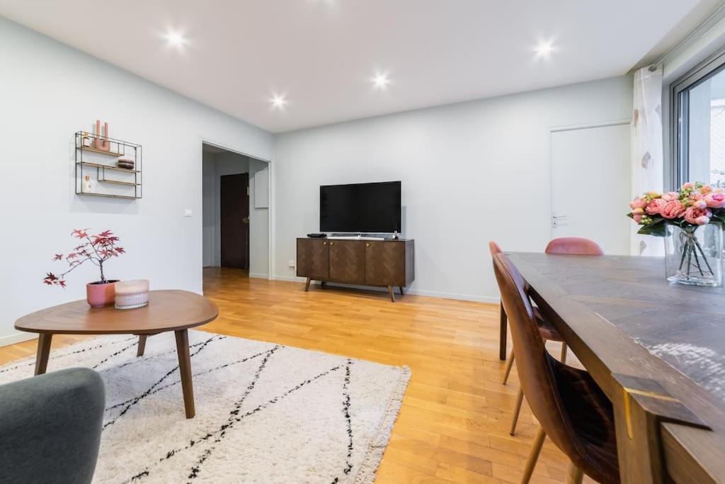 Appartement Trocadero Grand Jardin Privatif 4 Pers